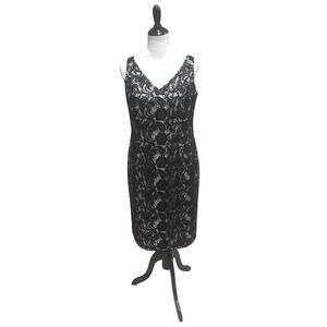Carmen Marc Valvo Vintage Dress Black and Silver flower pattern EUC Size 12